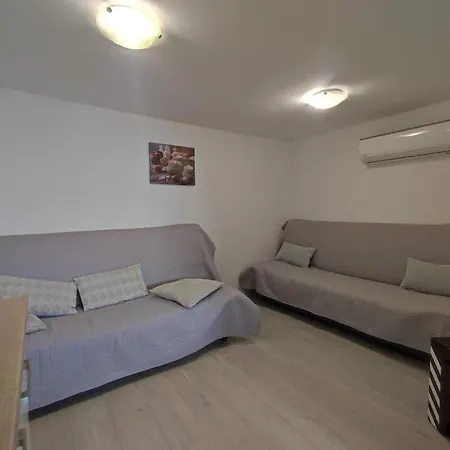 Apartamento Enni *